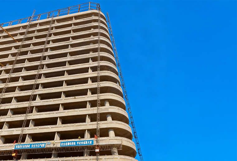 GOWE Electric Mast Climbing Work Platform-Complex Structure